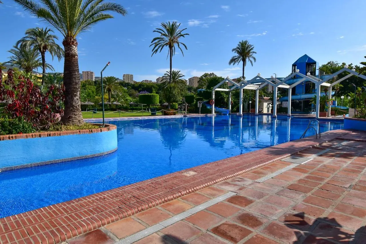 Benal Beach, Luxury Sea & Mountain View Beachside 1 Bedroom Apartment Benalmádena 0*,
