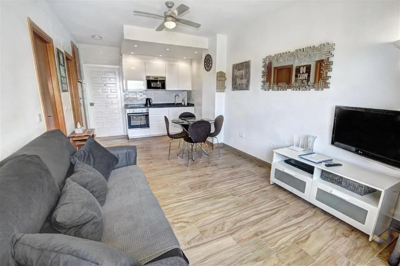Benal Beach, Luxury Sea & Mountain View Beachside 1 Bedroom Apartment Benalmadena 0*,  Spain